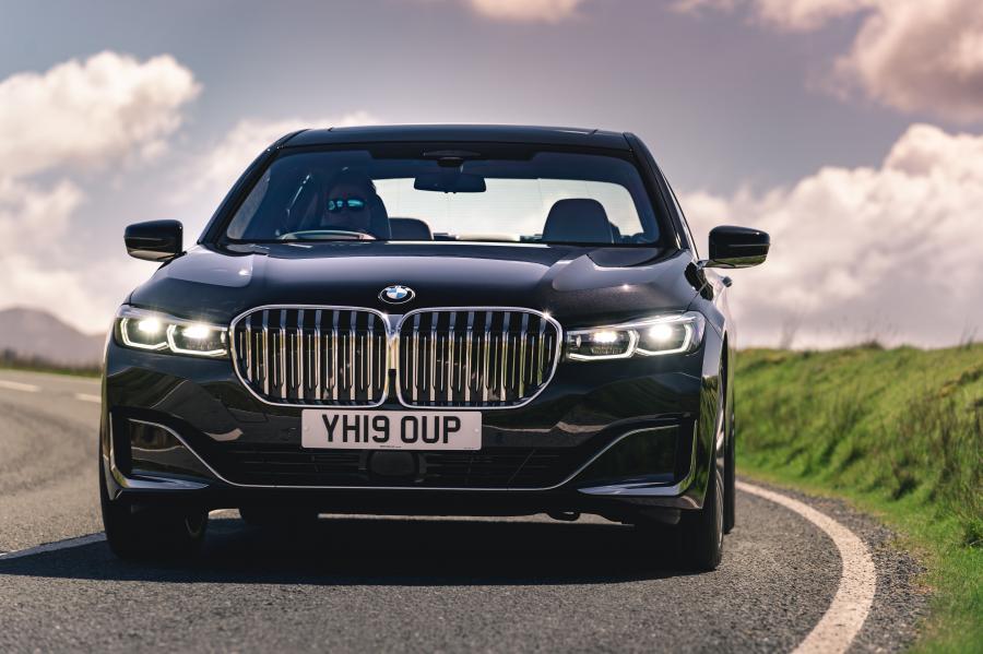  BMW 730Ld (G12) 2019 года  (UK) (фото 30 из 36)